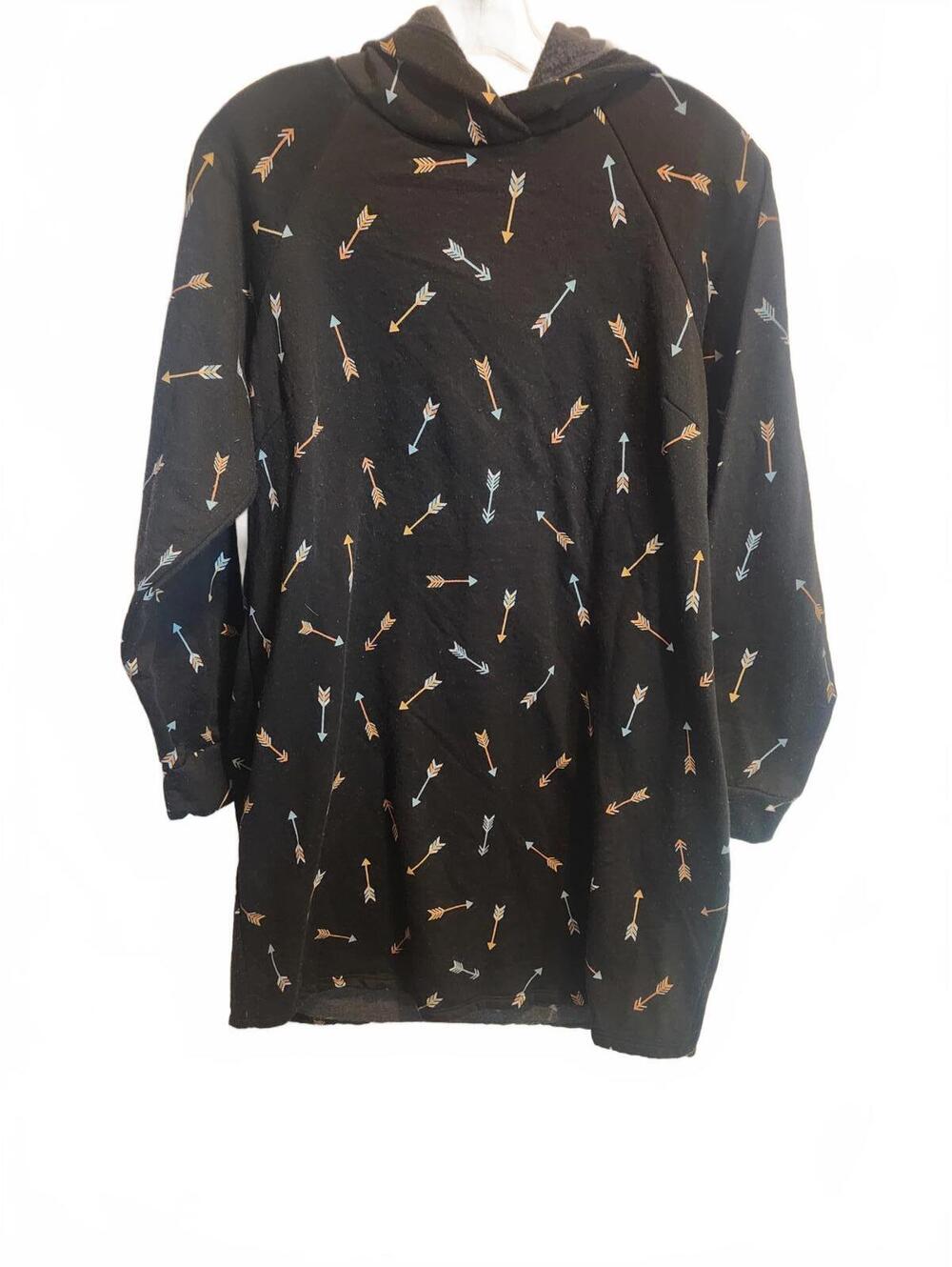 No boundaries Black Arrow Print Long Hoodie Shirt/Dress. Womens Size XXL.